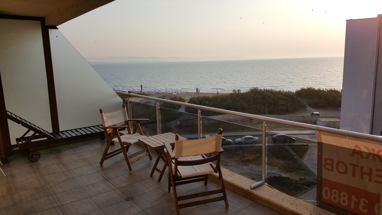 Pomorie Bay Aparthotel Exteriör bild